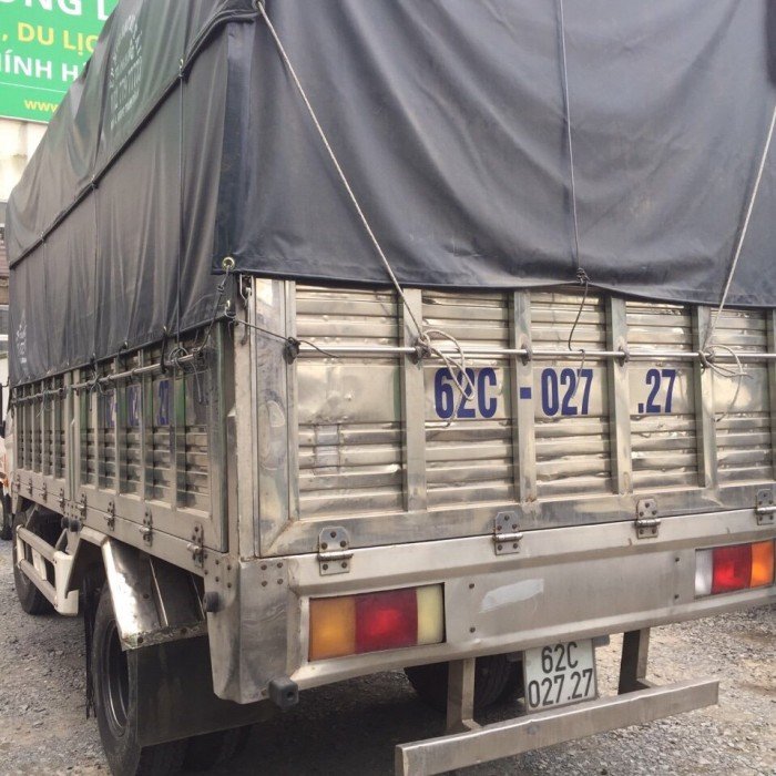 hyundai hạ tải thành phố màu trắng cũ