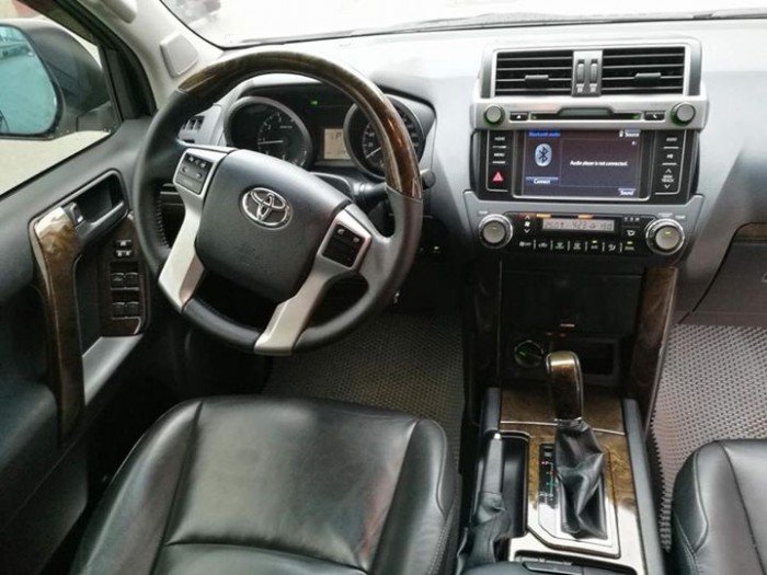 Toyota Prado TXL 2.7 model 2015 màu trắng