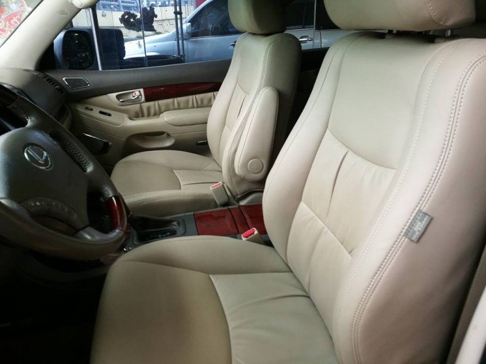 Lexus GX 470 model 2008 màu bạc