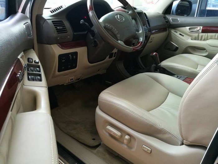 Lexus GX 470 model 2008 màu bạc