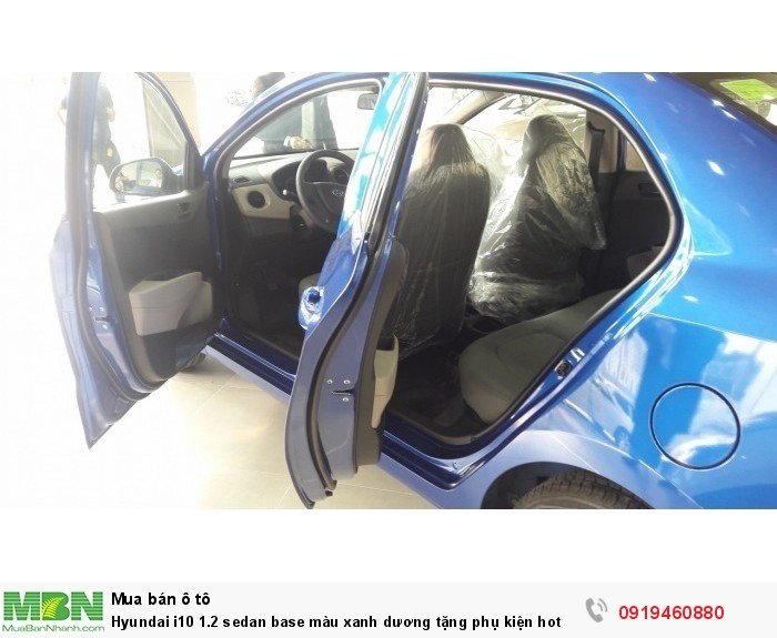 Hyundai i10 1.2 sedan base màu xanh dương tặng phụ kiện hot