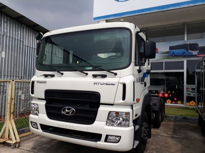 Bán Xe Đầu Kéo Hyundai Hd700 giá ưu đãi nhất tại Bà Rịa Vũng Tàu