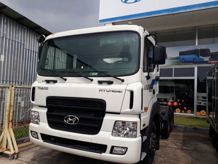 Bán Xe Đầu Kéo Hyundai Hd700 giá ưu đãi nhất tại Bà Rịa Vũng Tàu