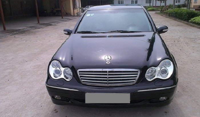 Mới lái nên mua lại Mercedes C200 đời 20022003 VnExpress #1 Mới lái nên mua lại Mercedes C200 đời 20022003 VnExpress