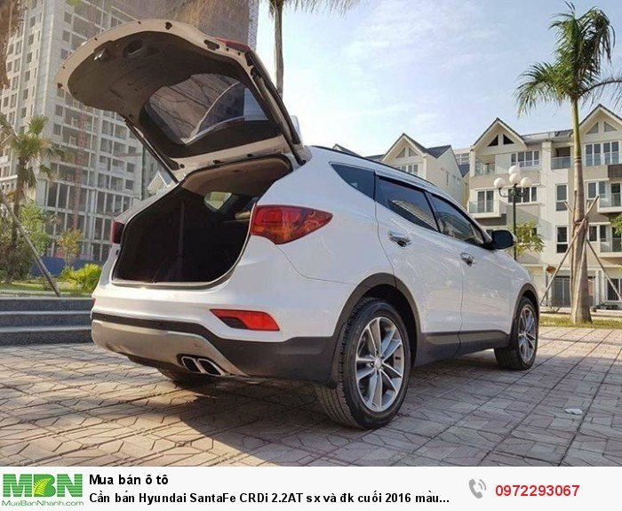 Cần bán Hyundai SantaFe CRDi 2.2AT sx và đk cuối 2016 màu trắng