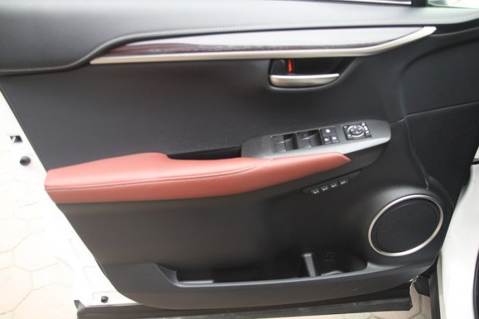 Lexus NX 200T sx 2016, nhập khẩu nguyên chiếc Nhật Bản.