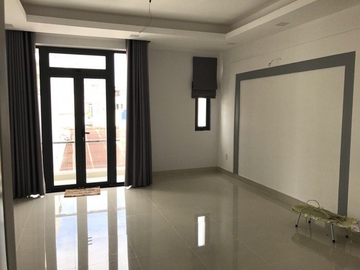Cần bán rất gấp nhà hxh đường Nguyễn Trãi P.7 quận 5 giá bán 12.5 tỷ