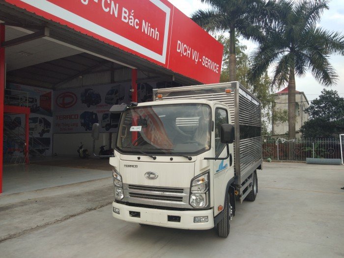 Bán xe tải Deahan Teraco240. Thùng kín. 2,4tấn . Trả góp đến 80% lãi xuất thấ . Giao xe ngay