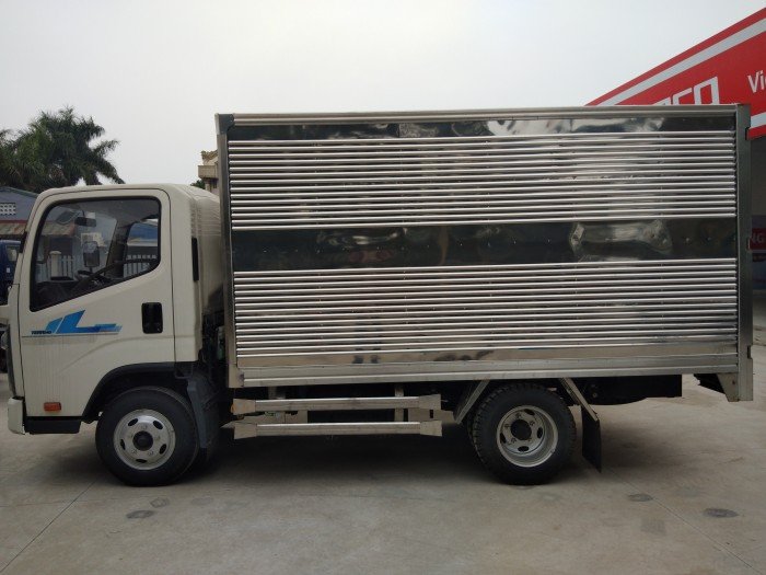 Bán xe tải Deahan Teraco240. Thùng kín. 2,4tấn . Trả góp đến 80% lãi xuất thấ . Giao xe ngay