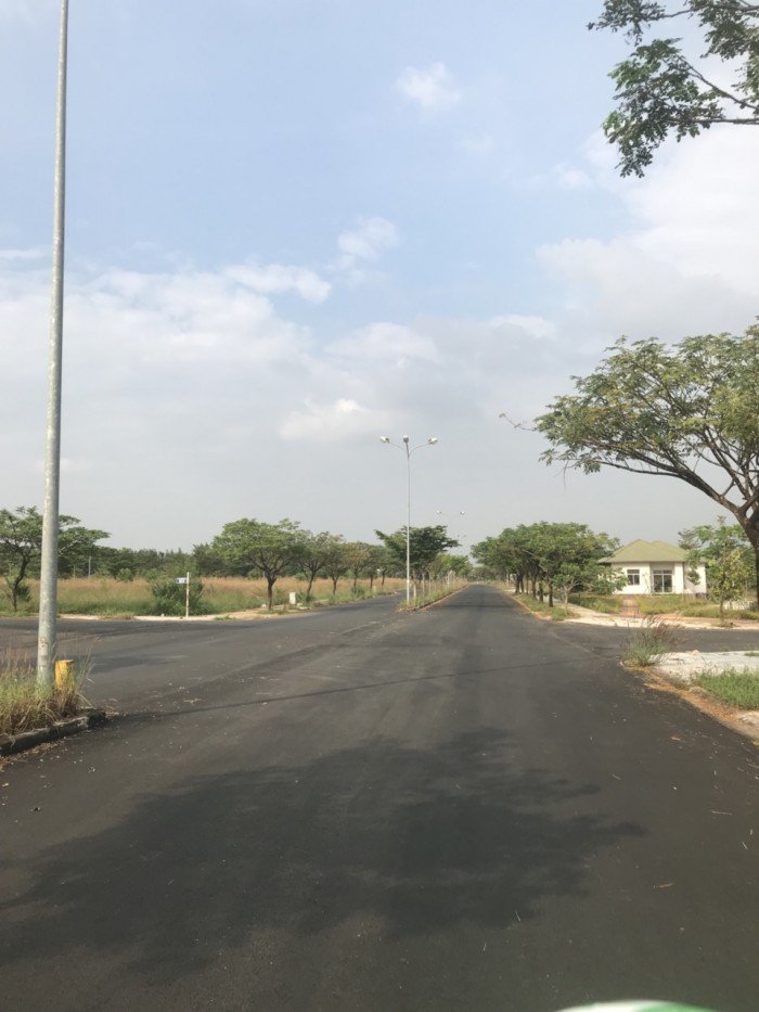 An Phước City: Khu đô thị thương mại phụ cận trung tâm công nghiệp.