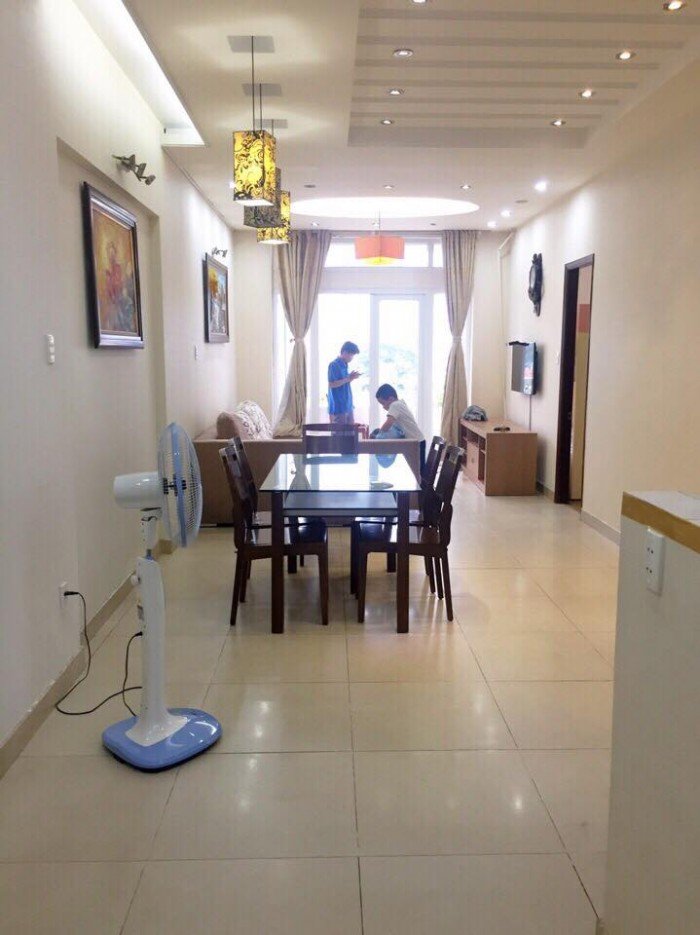 Cần cho thuê căn hộ Ruby Land Quận Tân Phú, Dt 75m2, 2pn