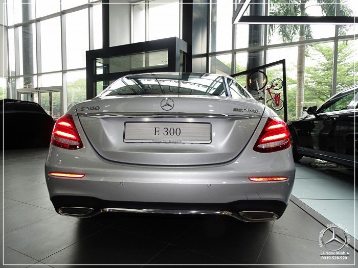 MERCEDES E300 2018 giá đặc biệt, giao xe ngay