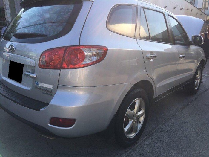Cần bán xe Hyundai Santafe 2.2mt 2009 màu bạc máy dầu,
