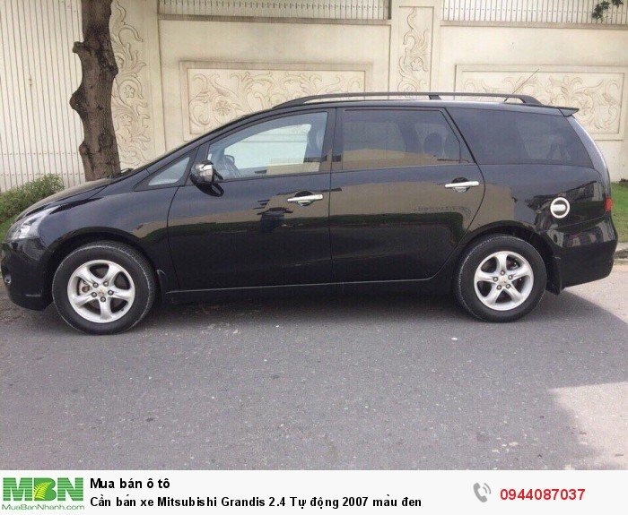 Cần bán xe Mitsubishi Grandis 2.4 Tự động 2007 màu đen