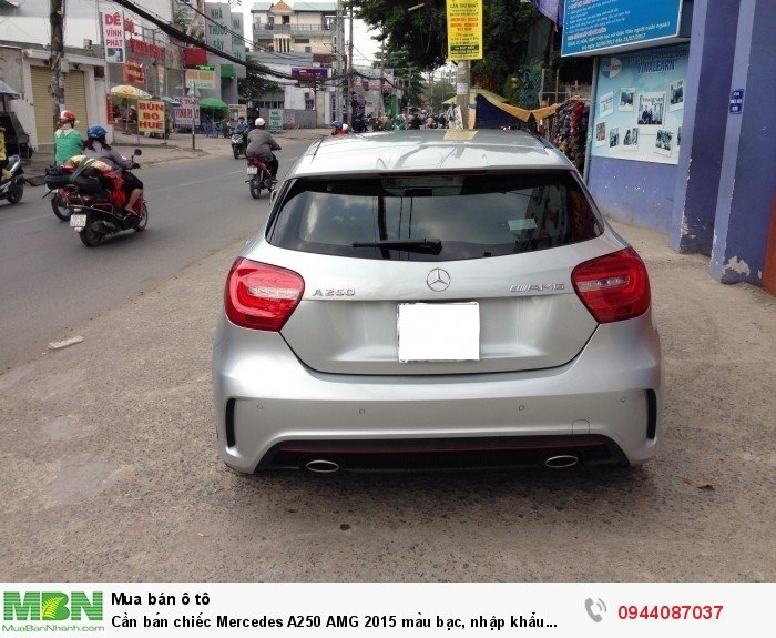 Cần bán chiếc Mercedes A250 AMG 2015 màu bạc, nhập khẩu nước Đức