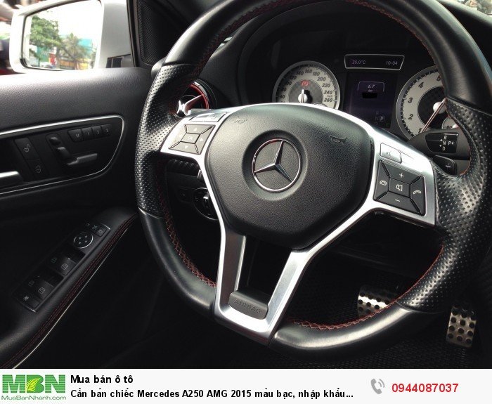 Cần bán chiếc Mercedes A250 AMG 2015 màu bạc, nhập khẩu nước Đức
