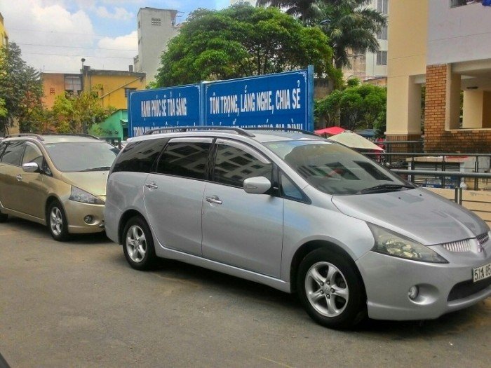 Cho thuê tự lái chiếc Mitsubishi Grandis – lựa chọn tuyệt vời cho chuyến đi cùng gia đình