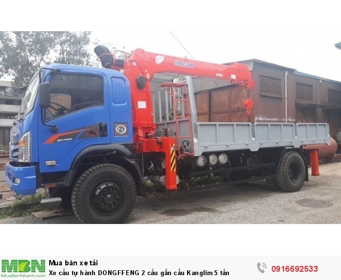 Xe cẩu tự hành DONGFFENG  2 cầu gắn cẩu Kanglim 5 tấn