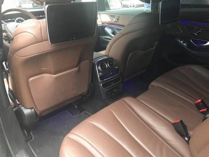 Mercedes S400 at đời 2014 màu đen zin nguyên máy cop xem ghiền