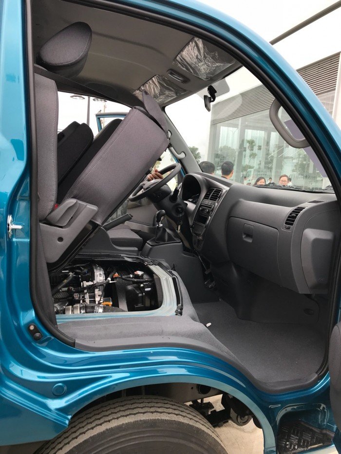 Cần bán xe Kia Bongo (New Frontier) thùng mui bạt đời 2018, chạy thành phố
