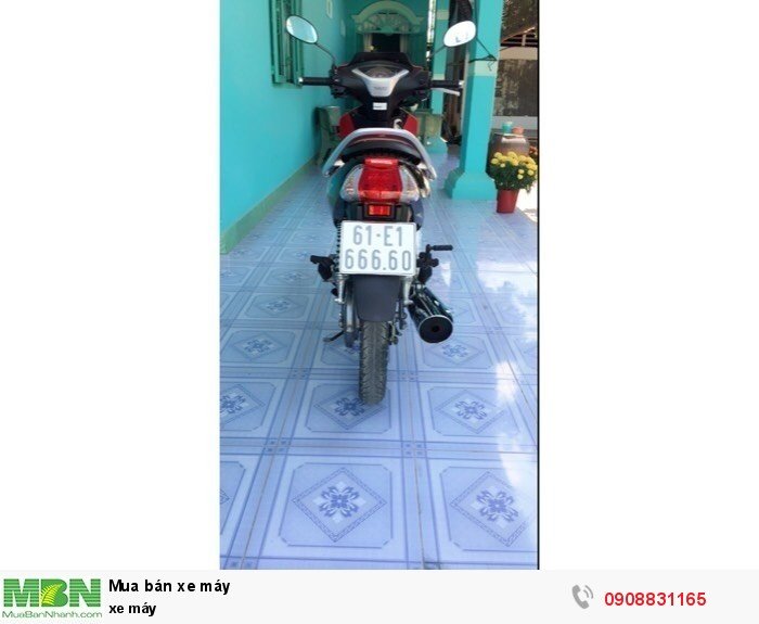 Xe máy future x Date 2011