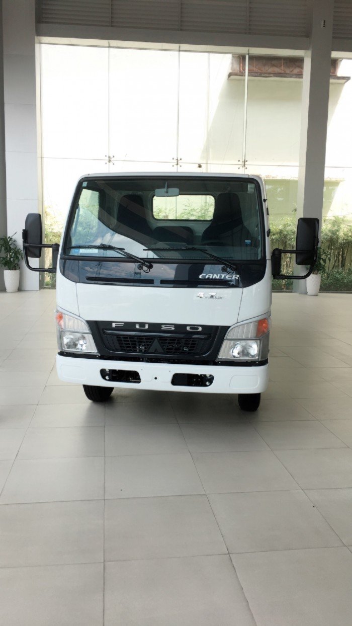 Xe tải ThaCo Misubishi FUSO Canter 4.7 tải trọng 1.9 tấn - Hỗ trợ trả góp 75%