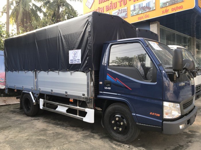 Giá xe tải Hyundai IZ49