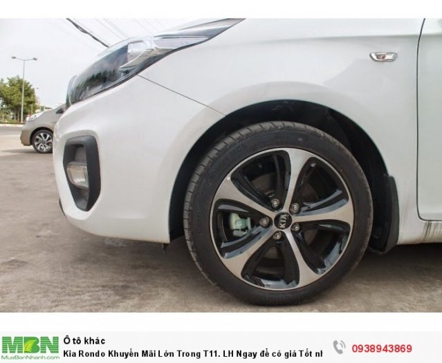 Kia Rondo Khuyến Mãi Lớn Trong T11. LH Ngay để có giá Tốt nhất Miền Nam.