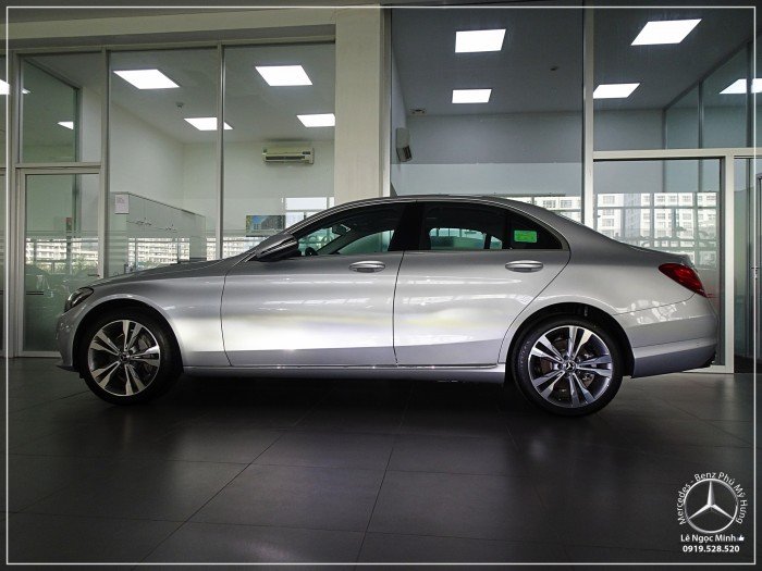 MERCEDES C250 EXCLUSIVE- 2018 Khuyến mãi hấp dẫn