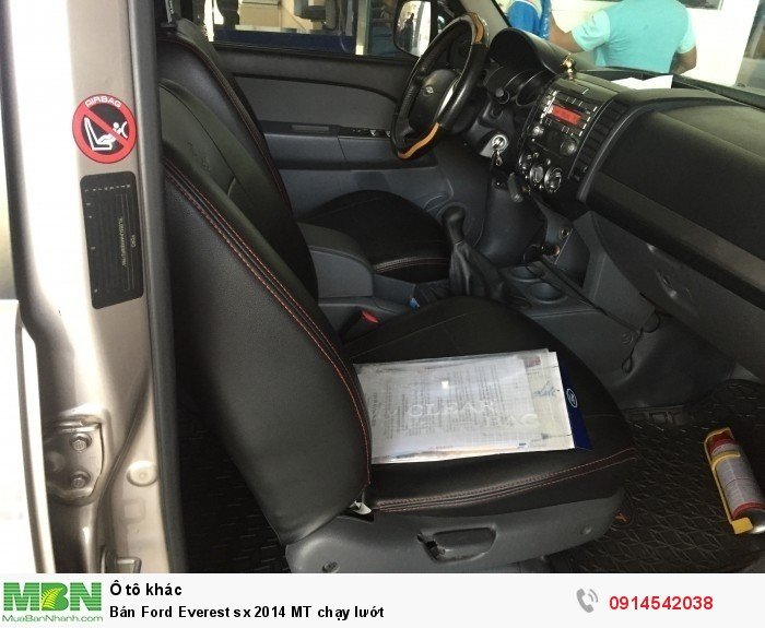 Bán Ford Everest sx 2014 MT chạy lướt