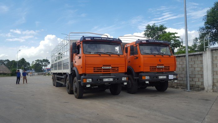 Bán Kamaz thùng 4 giò nhập khẩu thùng 9m | Bán xe tải thùng Kamaz 18 tấn Nhập khẩu [ trả góp] thùng 9m