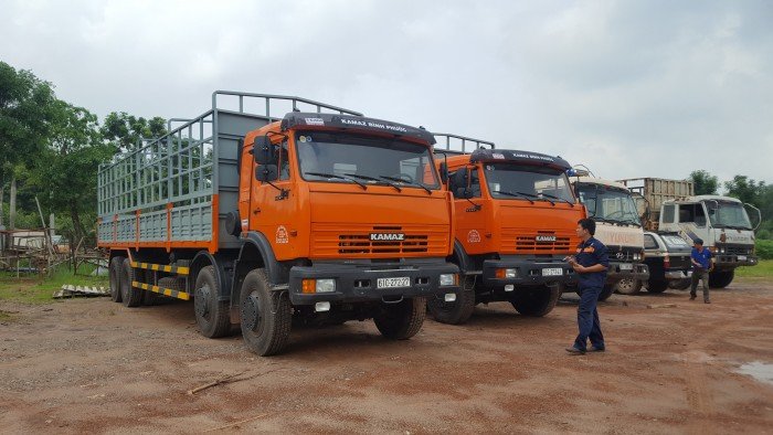 Bán Kamaz thùng 4 giò nhập khẩu thùng 9m | Bán xe tải thùng Kamaz 18 tấn Nhập khẩu [ trả góp] thùng 9m