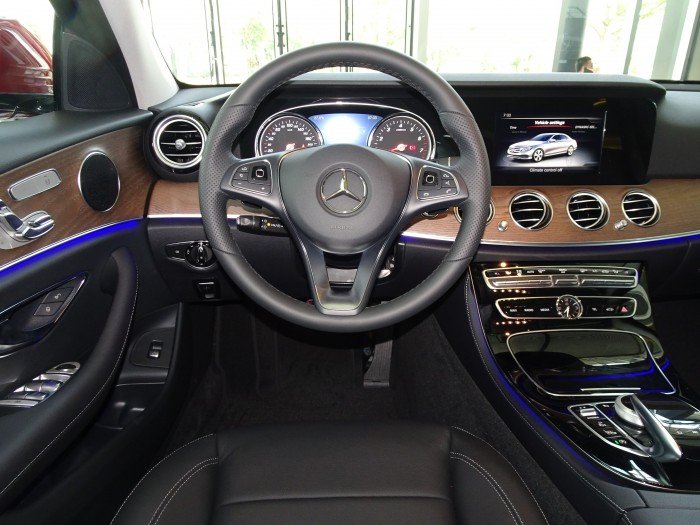 2018 Mercedes-Benz E200 New Colour / Red Hyacinth