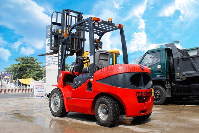 Xe nâng hàng giá tốt nhất hiện nay.