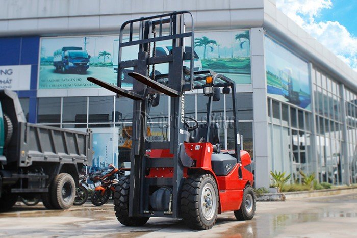 Xe nâng hàng giá tốt nhất hiện nay.