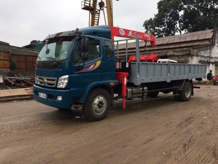 Xe cẩu tự hành Thaco 900B gắn cẩu UNIC343