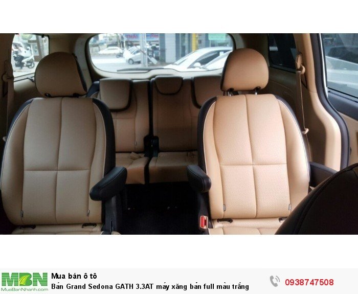 Bán Grand Sedona GATH 3.3AT máy xăng bản full màu trắng