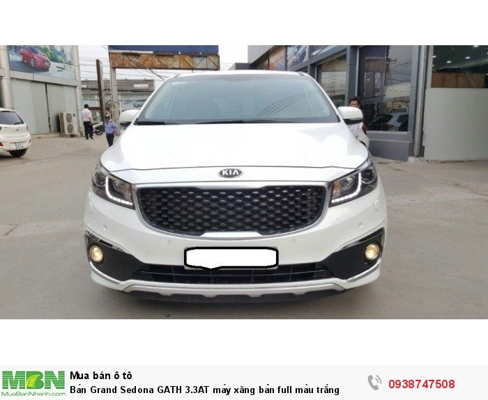 Bán Grand Sedona GATH 3.3AT máy xăng bản full màu trắng