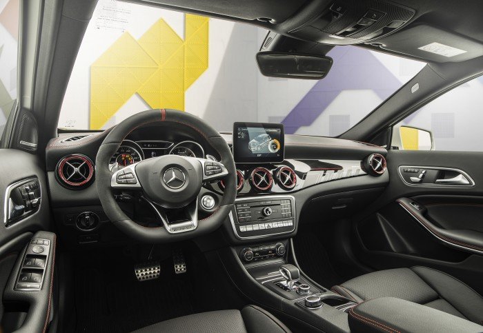 2018 Mercedes-AMG GLA 45 XE ĐẸP-GIÁ TỐT