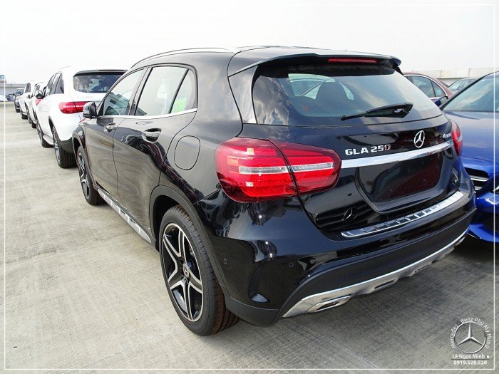 Bán MERCEDES-BENZ GLA 250 4MATIC xe nhập