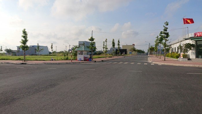 Đất Long Hậu tháng 3/2018, hạ tầng hoàn thiện, sổ đỏ trao tay ngay!