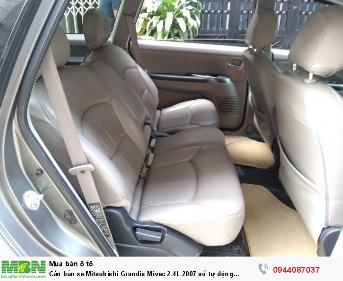 Cần bán xe Mitsubishi Grandis Mivec 2.4L 2007 số tự động màu xám