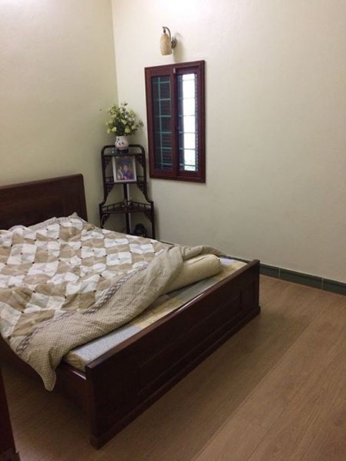 Nhà khu Lê Trọng Tấn, vị trí gần phố, nhà ở luôn, 40m2