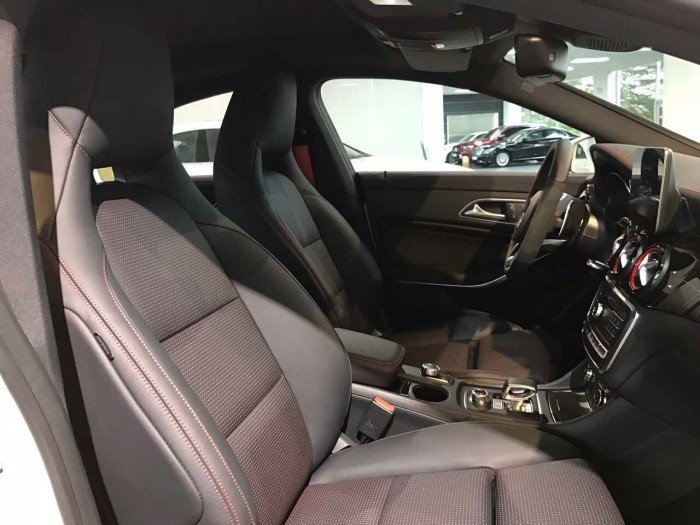 Bán Mercedes Benz CLA 45 2018 - XE GIAO NGAY