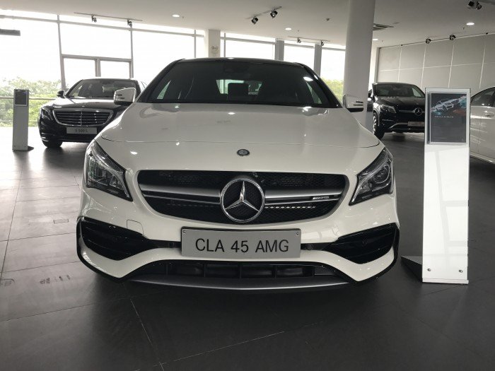 Bán Mercedes Benz CLA 45 2018 - XE GIAO NGAY