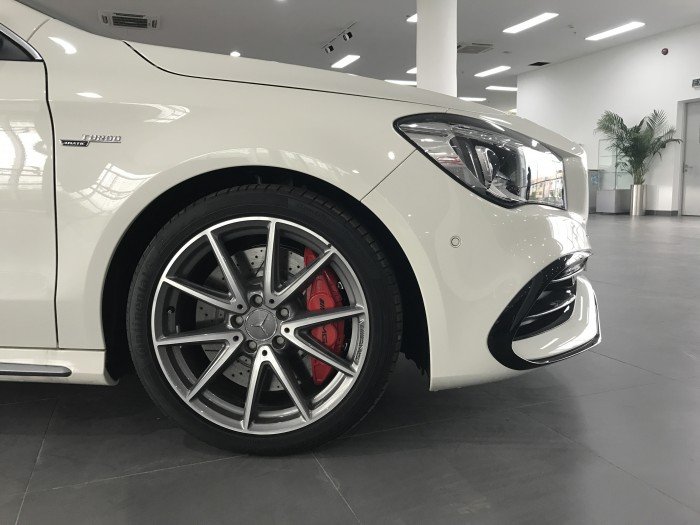 Bán Mercedes Benz CLA 45 2018 - XE GIAO NGAY