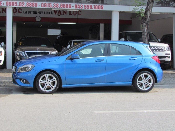 Mercedes A200 2014 màu xanh