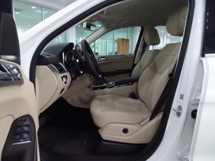 Mercedes GLE 400 4MATIC - GIÁ TỐT - XE GIAO NGAY