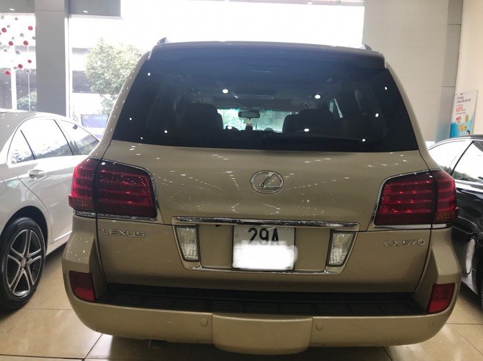 Bán Lexus LX570 sản xuất 2009 đã lên fom2015,xe Mỹ đủ đồ có phanh khoảng cách