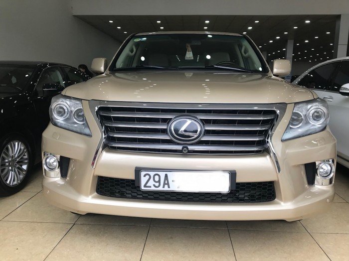Bán Lexus LX570 sản xuất 2009 đã lên fom2015,xe Mỹ đủ đồ có phanh khoảng cách